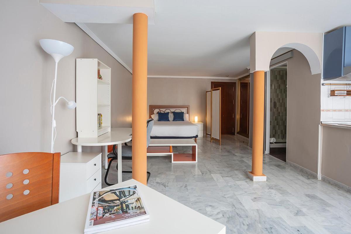 Francos 3 Sevilla Urban Apartment Εξωτερικό φωτογραφία