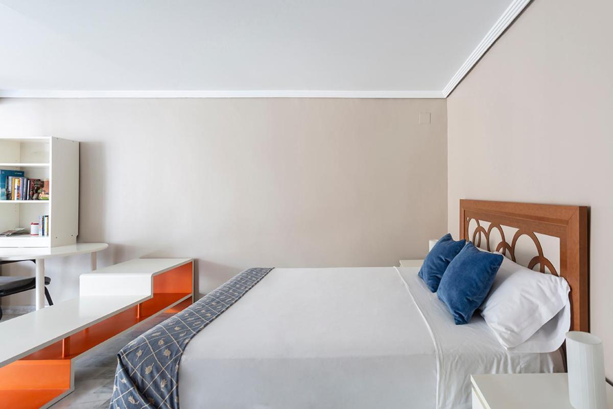 Francos 3 Sevilla Urban Apartment Εξωτερικό φωτογραφία